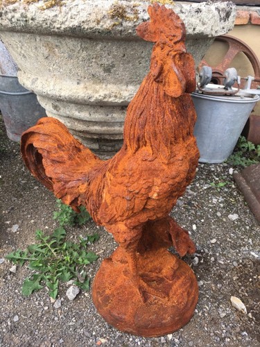 Life size cast iron rusty - life,