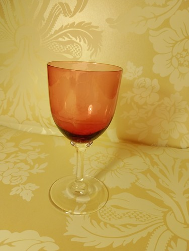 Cranberry stemmed wine glass - cranberry,