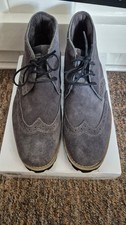 AM Shoe Company men's grey