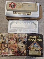 Acorn Electron 32K with PSU