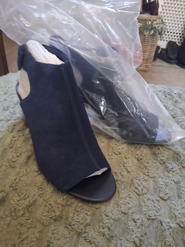 Navy clarkes ladies sandals - navy,