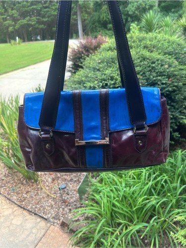Apt burgundy cobalt blue - apt., 9