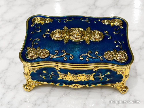 Luxurious ornate blue diamante - blue,