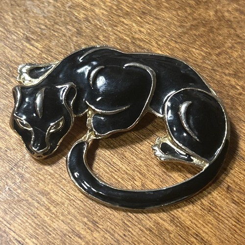 Vintage trifari brooch - brooch, black