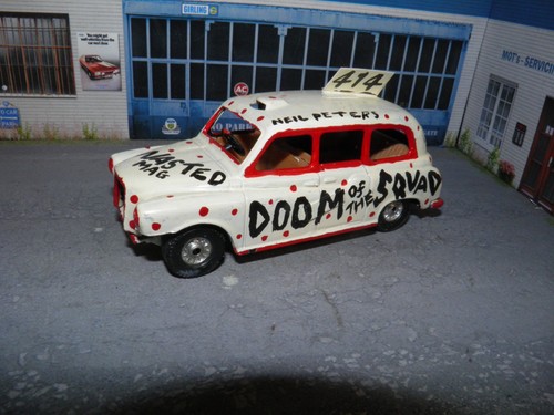 Corgi london taxi banger - corgi,