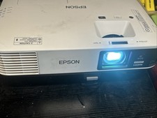 Epson 5,000 Lumen High Brightness Large Venue HD projector READ DESCRIPTION. 