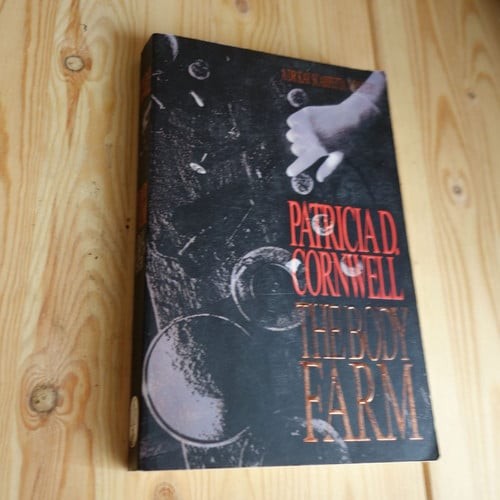 The body farm patricia - body,