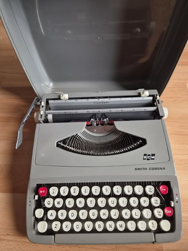 Vintage smith corona - vintage,