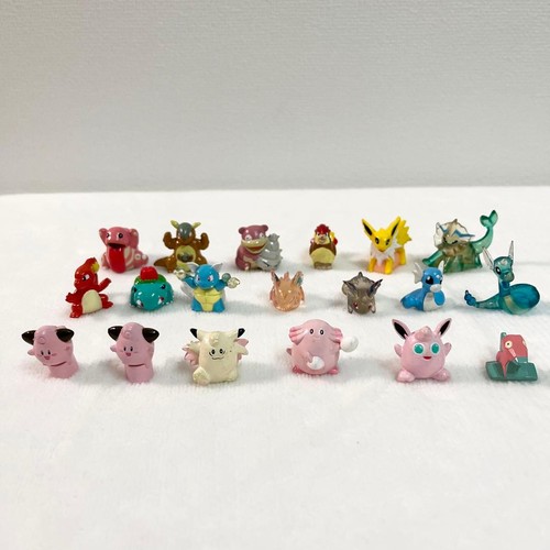 Nintendo pokemon figure lot - pokemon,