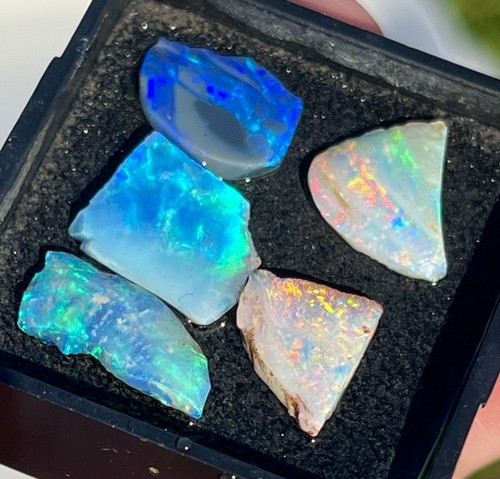 Opal doublet material - opal,