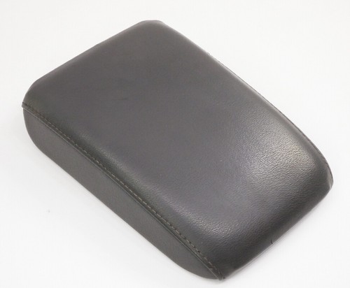 Armrest center console top lid - center,