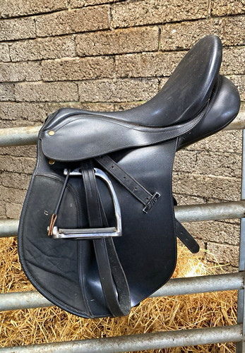 Black wintec 17in - black,