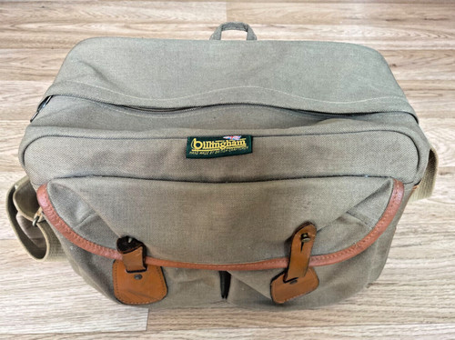 Billingham vintage camera bag - camera,