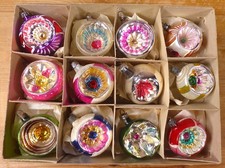 Box 12 Vintage Glass Concave Indented Christmas Tree Baubles 1950s/60s /48