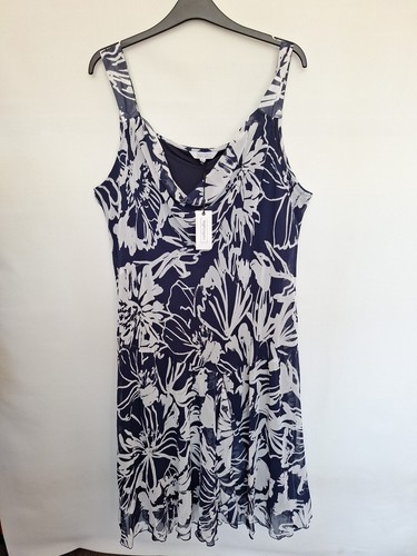 Nightingales midi dress size - midi,