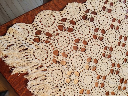 Vintage ecru hand crocheted - vintage,