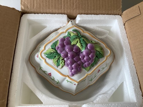 Vintage ceramic jelly moulds - vintage,