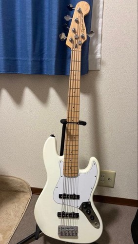 Squier affinity jazz bass - squier,