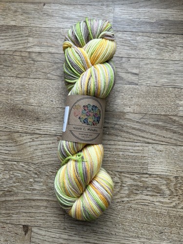 Self striping sock - self, yarn
