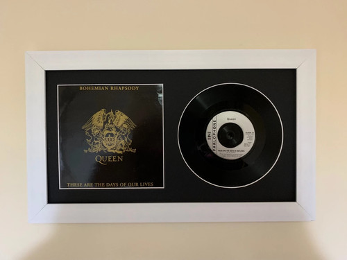 Vinyl record frame with - 7",