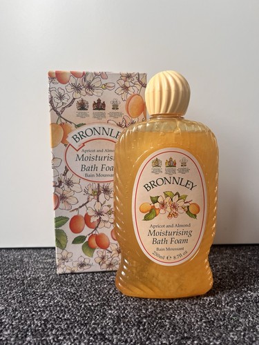 New vintage bronnley - bronnley, apricot