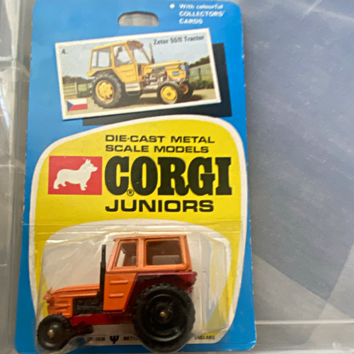 Corgi juniors zetor 5511 - juniors,