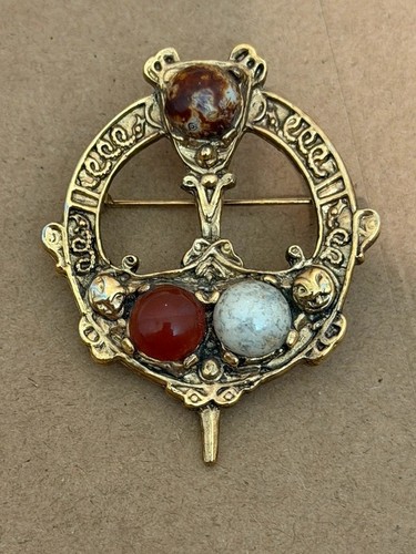 Vintage celtic brooch - vintage,