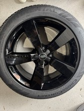 *  NEW* LAND ROVER DEFENDER