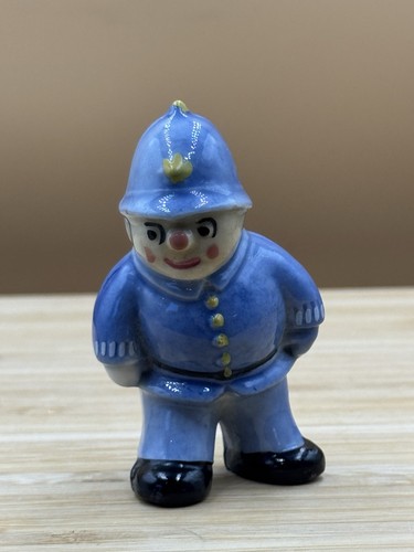 Wade vintage plod policeman - wade,