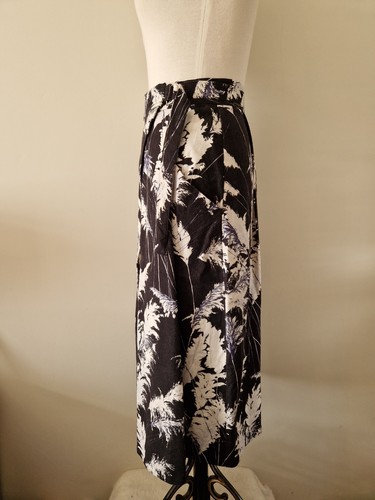 Whistles black white - black, &