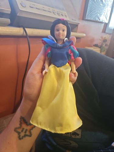 Disney snow white - white, porcelain