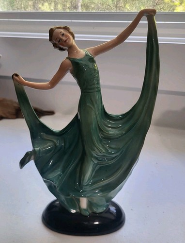 Rare porcelain figurine - rare,