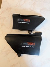 Suzuki GS750 Side panels set left and right