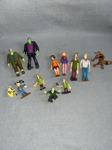 Scooby doo assorted figures - doo,