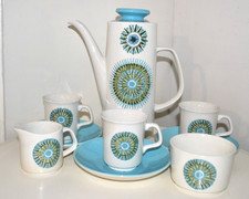 J & G Meakin Tea set- 'Aztec'