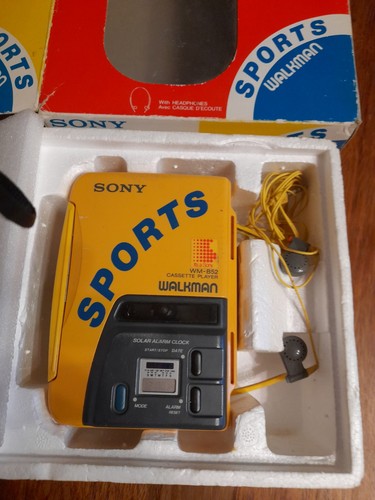 Sony walkman sports - walkman, cassette
