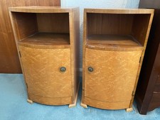 Really lovely pair of vintage birdseye maple bedside cabinets