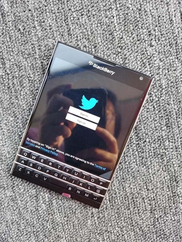 Blackberry passport q30 32gb - blackberry,