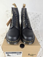 Dr Doc Marten Black Lace Up