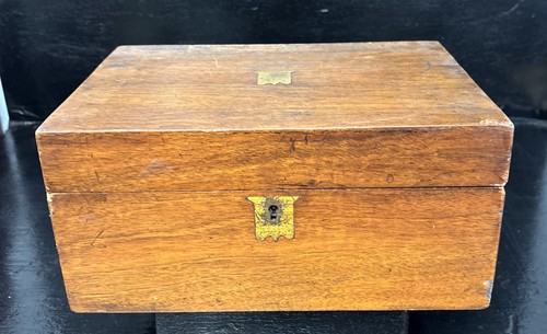 Elegant antique wooden - antique, writing