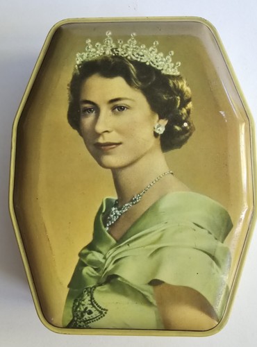 Vintage queen elizabeth - vintage,