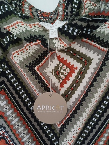 New apricot wide - new, cropped
