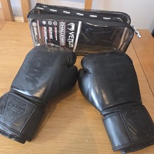 Venum Elite Boxing Gloves, Grey, 10oz