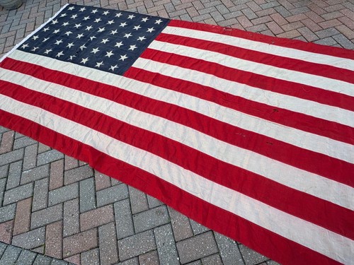 Scarce wwii star american - 48,