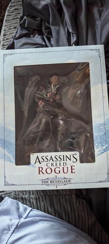 Assassin creed rouge figure - creed,