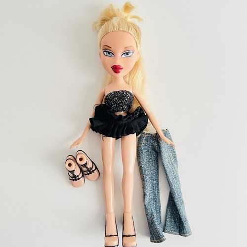 Bratz step out cloe - out, with