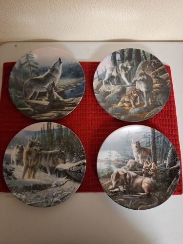 Lot wolf plates peter kull - wolf,