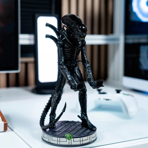 Alien xenomorph cable guy - alien,