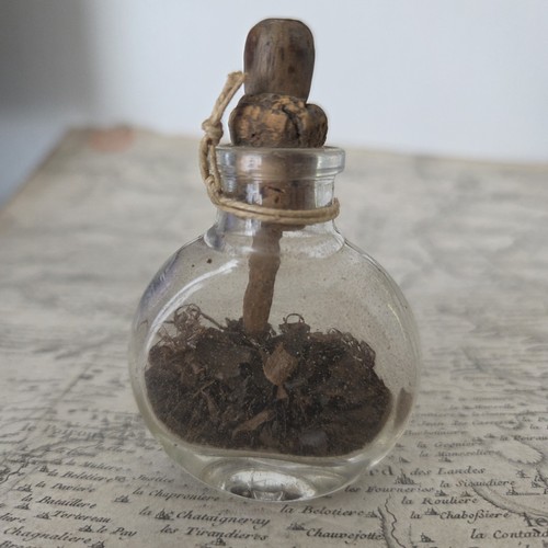 Antique glass snuffbox folk - antique,