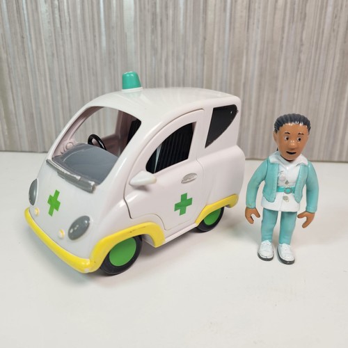 Official fireman sam ambulance - sam,